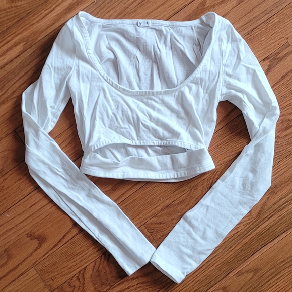 Garage cropped cutout top - Picture 2 of 3